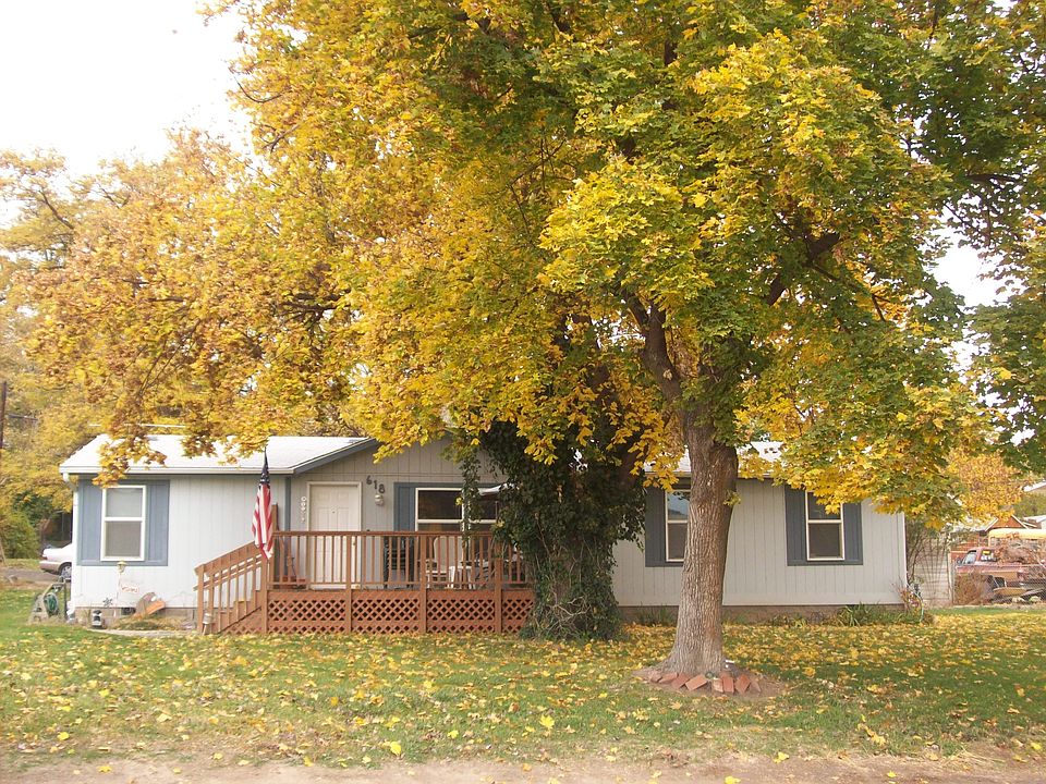 Late summer in Maupin