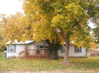 618 Dufur Ave, Maupin, OR