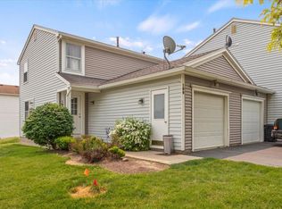 199 Wycliff Dr, Webster, NY 14580