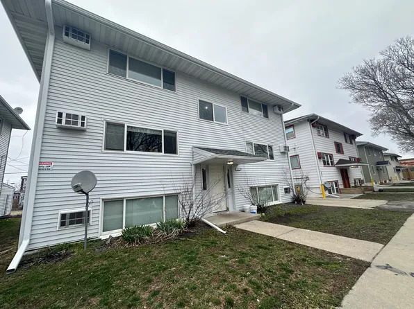 1221 4 1/2 St NW APT 3, Rochester, MN 55901