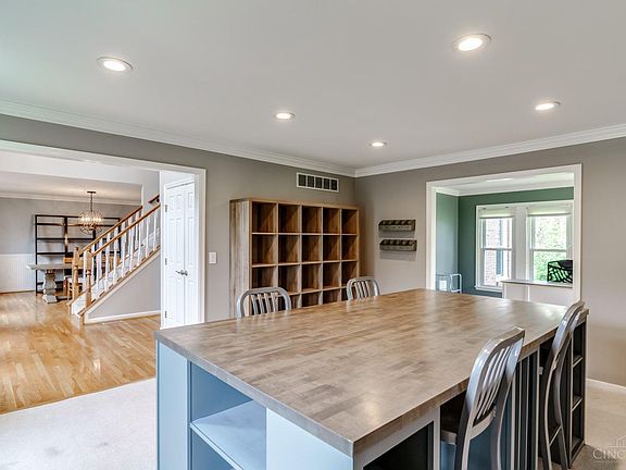 3rd image of 10149 Indian Creek Dr