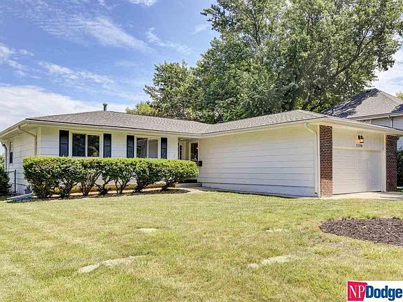 2nd image of 1109 Laport Dr