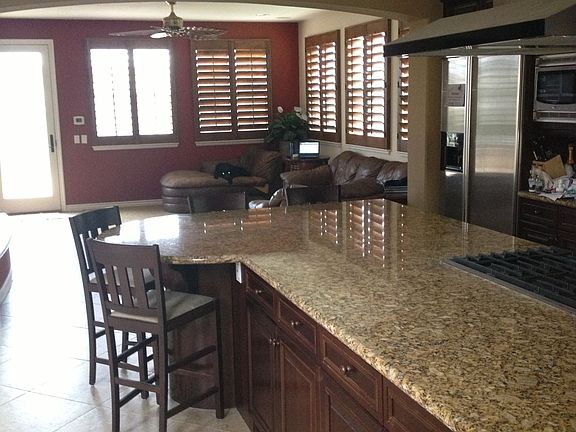 family room off kitchen