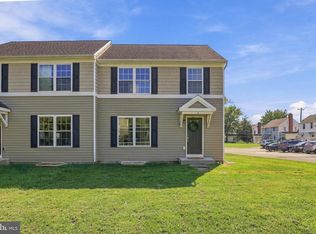 2 Regal Aly, Lancaster, PA 17601