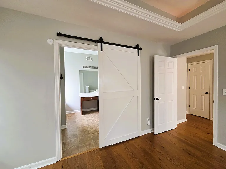 4213 Longfellow Dr — Photo 14