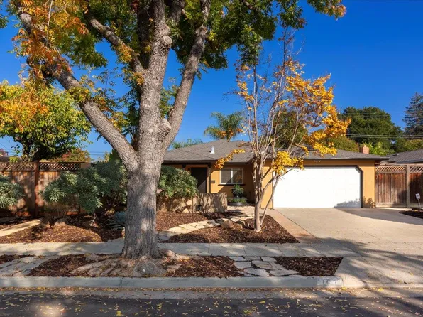 167 Las Astas Dr, Los Gatos, CA 95032