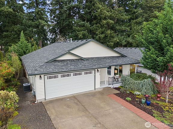 2nd image of 7516 NE 67th Street