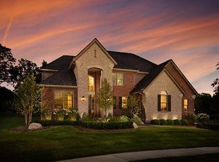 47584 Valencia Cir, Novi, MI 48374