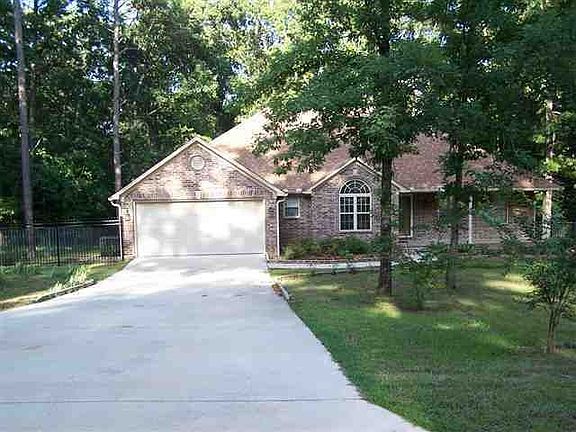 2nd image of 1003 Woodcrest St