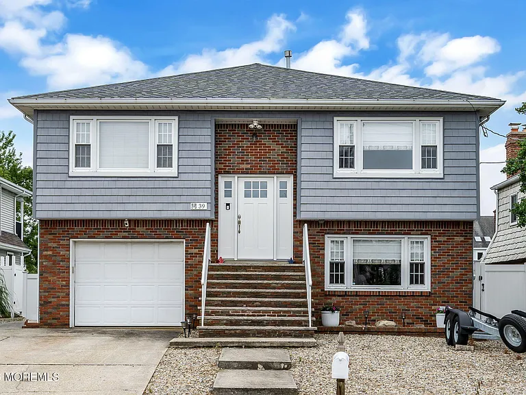39 Green Island Rd — Photo 1