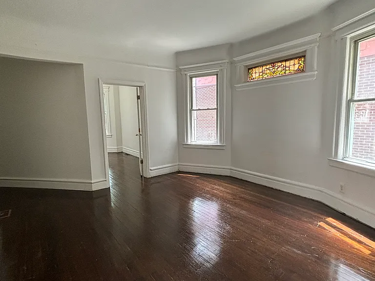 45 Treacy Ave #1 — Photo 8