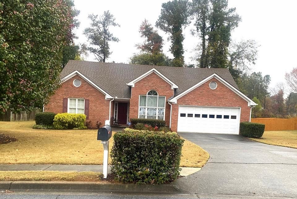 1st image of 2305 Thornberry Dr