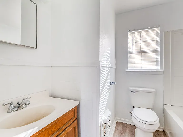 Porter St Duplex — Photo 13