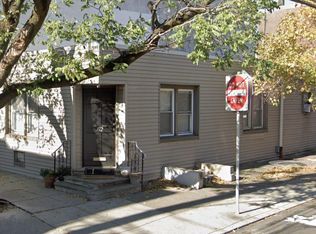 792 S 6th St, Philadelphia, PA 19147