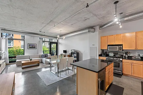 720 N 4th St #203 Photo 1