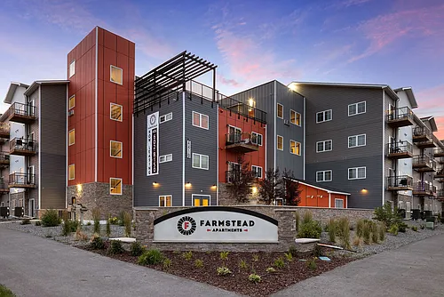 Farmstead Apartments Photo 1