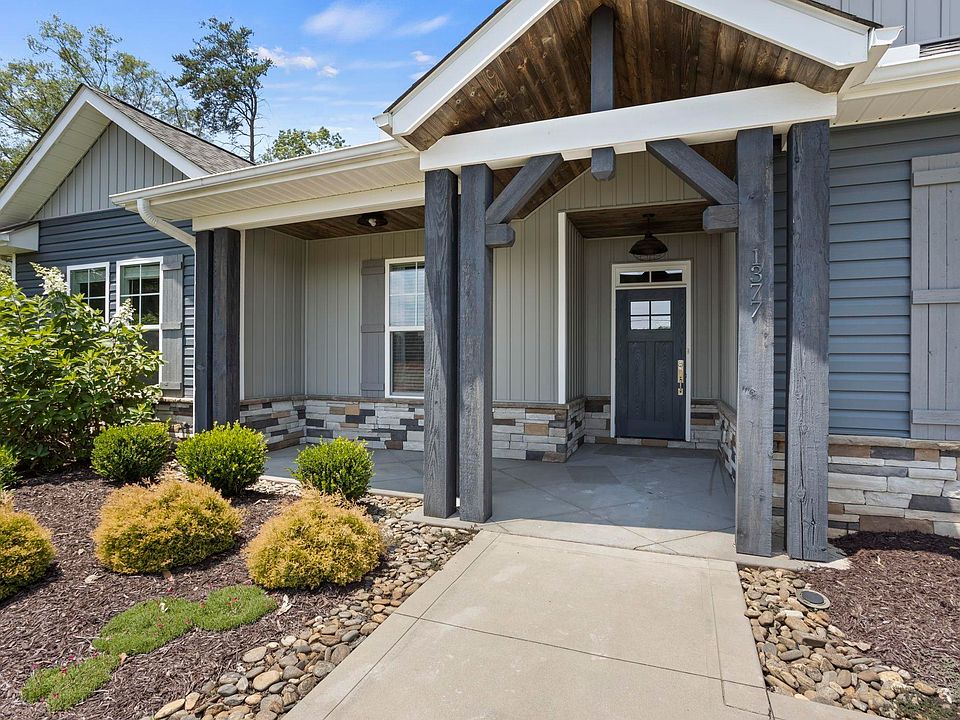 1377 Pine Log Ford Rd, Taylors, SC 29687 Zillow