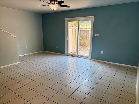 3rd image of 1500 Lake Shore Dr APT 402