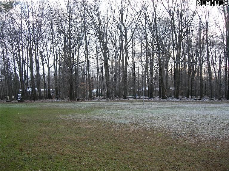 2nd image of 1726 Meadowlane Rd