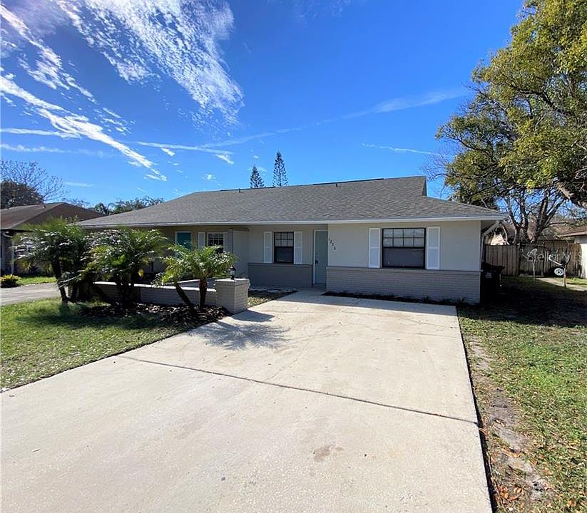 1st image of 1376 Hendren Dr