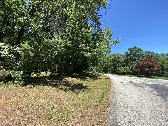 5th image of Buckhead Dr Lot 33