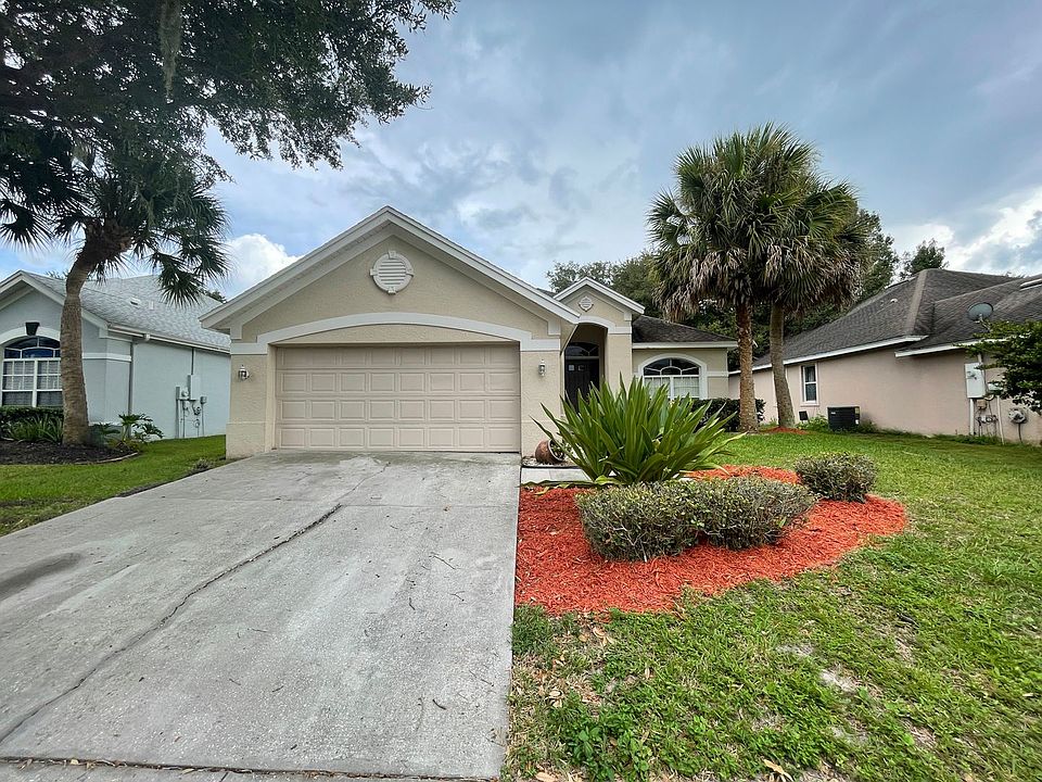 1st image of 1815 The Oaks Blvd
