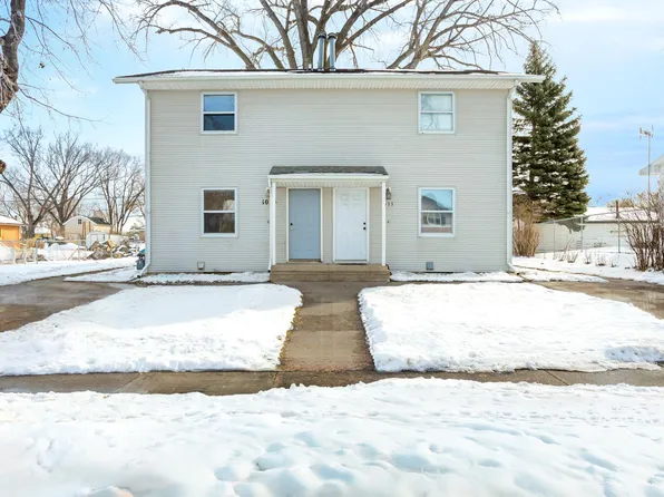 1033-1035 27th St N, Fargo, ND 58102