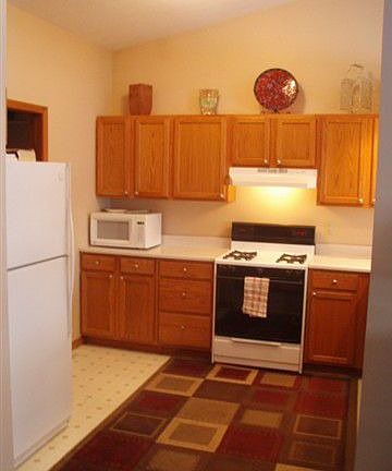 5th image of 18637 Monticello Dr