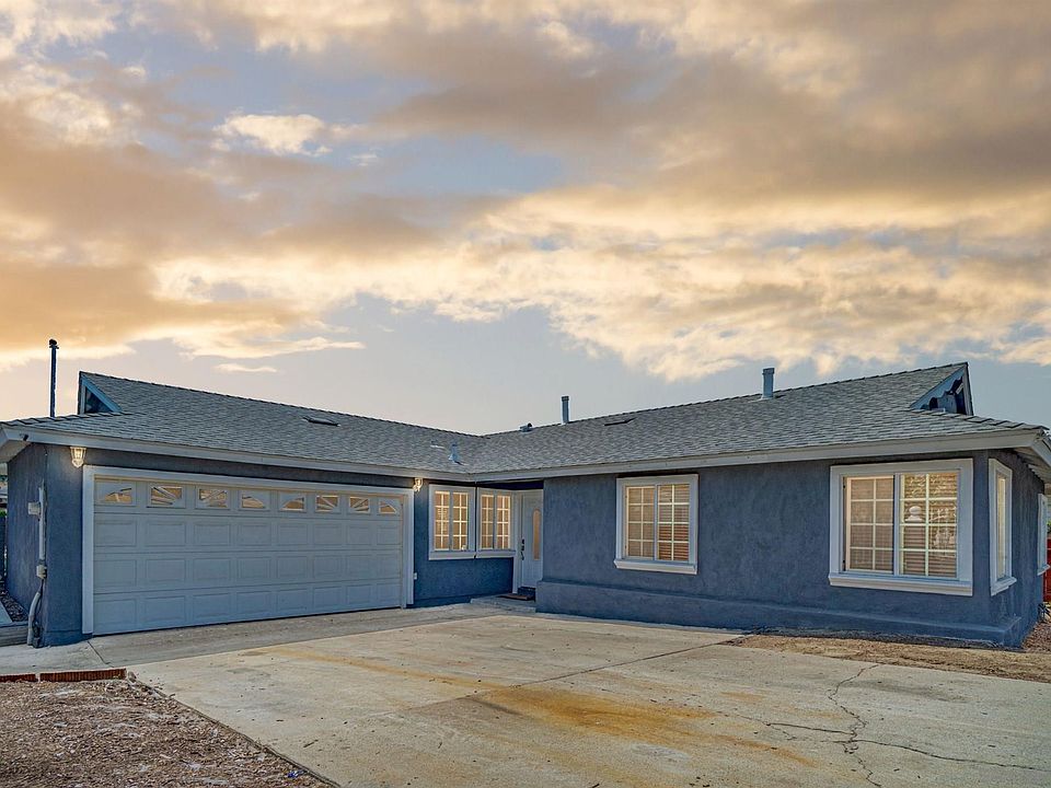 1st image of 7711 Woodbine Way