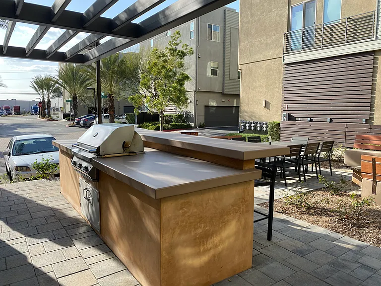 BBQ - grill. HOA area.