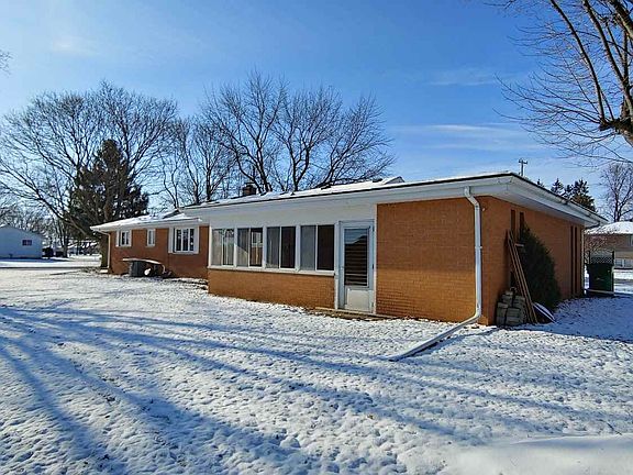 2nd image of 5563 Michael Dr
