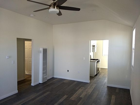 3rd image of 3575 Polk Ave