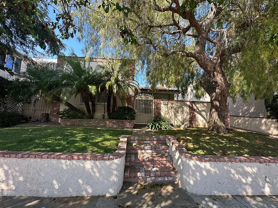1223 Berkeley St #HOUSE