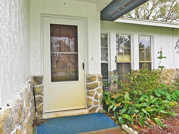 4th image of 2530 Christine Dr