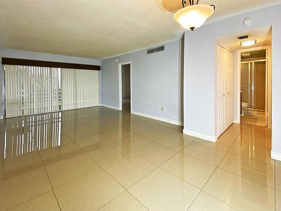 5th image of 661 N University Drive #1-206