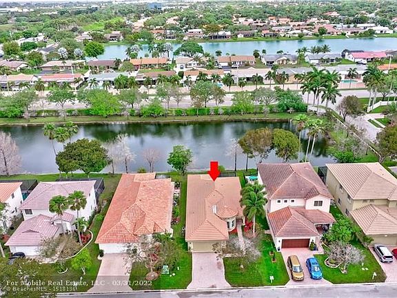 3rd image of 13477 NW 7th St