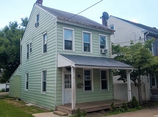 12 E 2nd St, Pottstown, PA