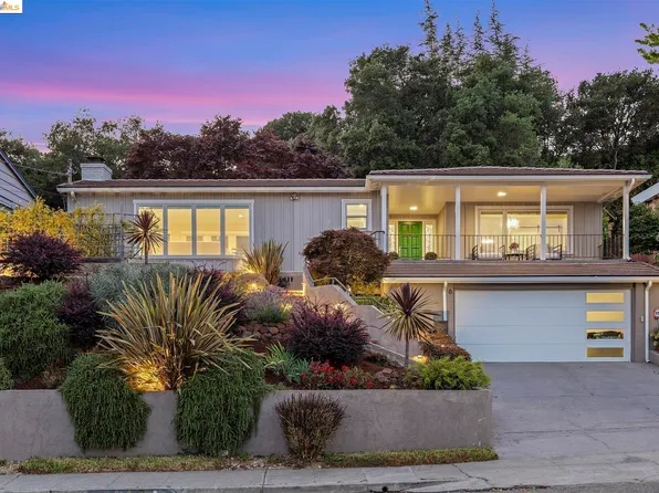 6 Littlewood Dr, Piedmont, CA 94611