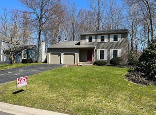 8776 Radburn Dr, Baldwinsville, NY 13027