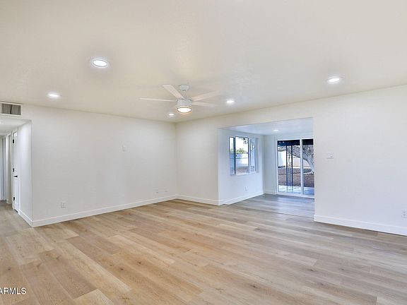 4th image of 523 S SPENCER Street