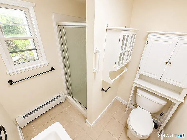 111 Rockwell St #1 — Photo 14