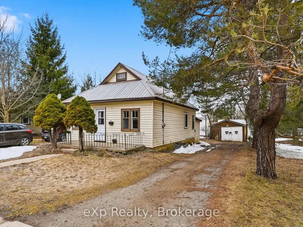 436 Frank St, South Bruce Peninsula, ON N0H 2T0