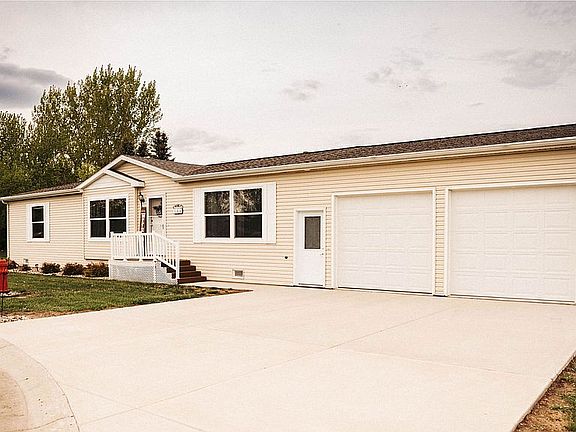 2nd image of 106 Dakota Dr
