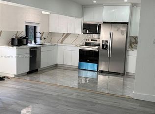 1601 NE 158th St #0, Miami, FL 33162