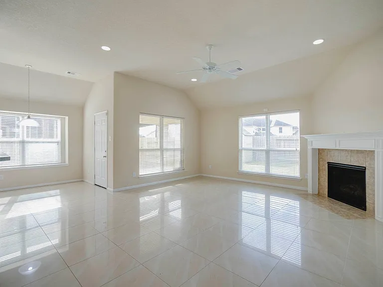 15115 Russet Bend Ln — Photo 19