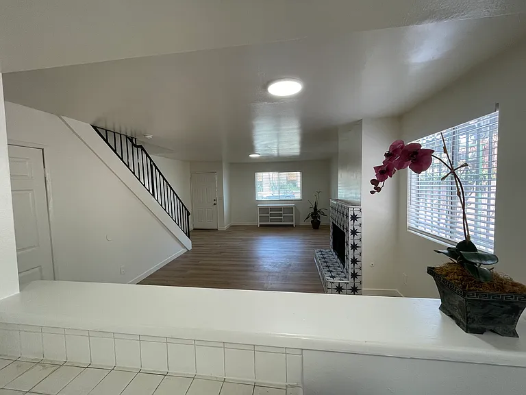 16126 S Ainsworth St #B — Photo 8