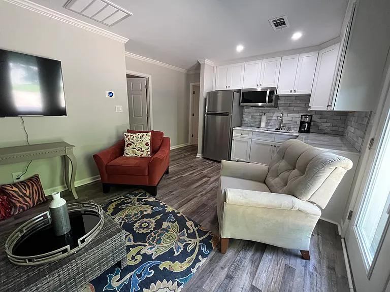 809 S Dean Rd — Photo 12
