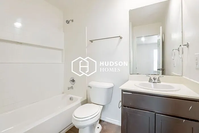 3204 Tuskegee St — Photo 9