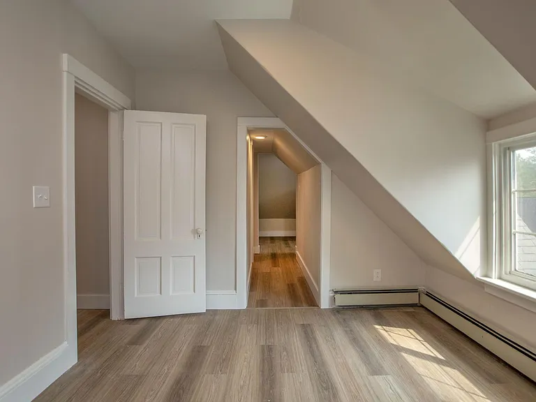 21 Summer St #4 — Photo 14