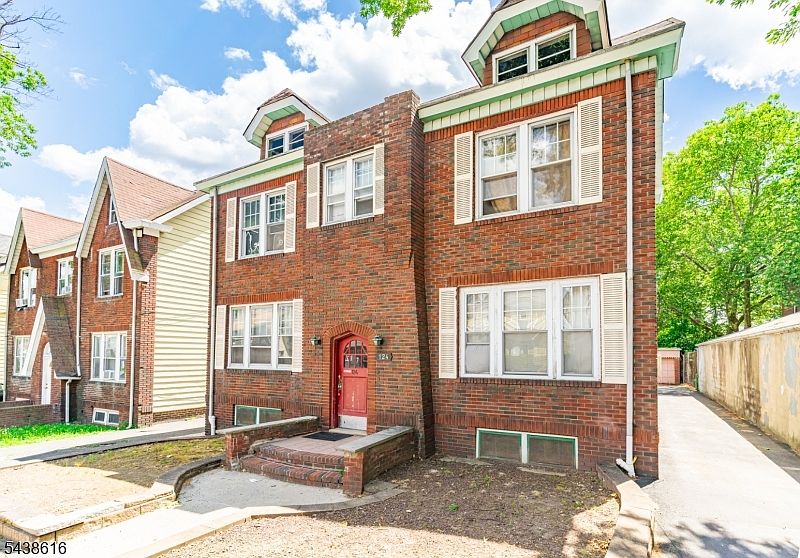 1st image of 126 Scofield St